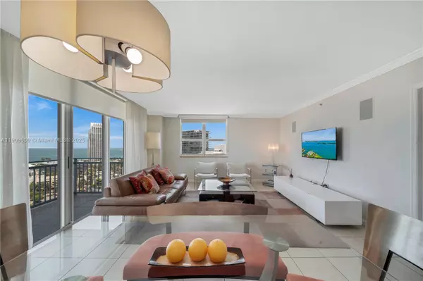 Miami Beach, FL 33139,90 Alton Rd #2201