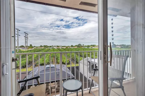 17042 SW 138th Ct, Miami, FL 33177