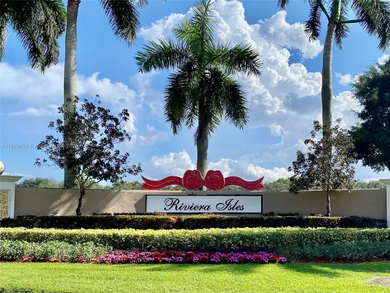 4925 SW 164th Ave, Miramar, FL 33027