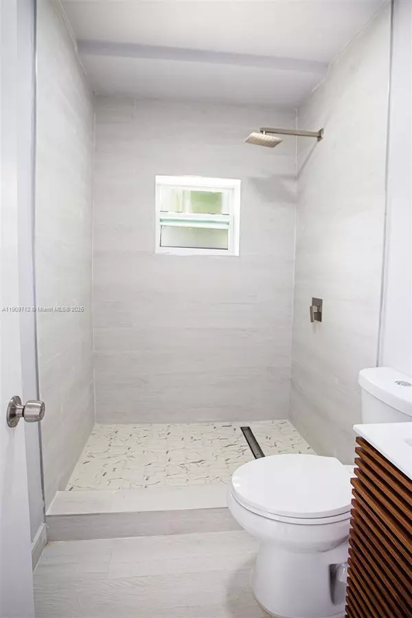 Miami, FL 33127,2424 NW 7th Ct #3