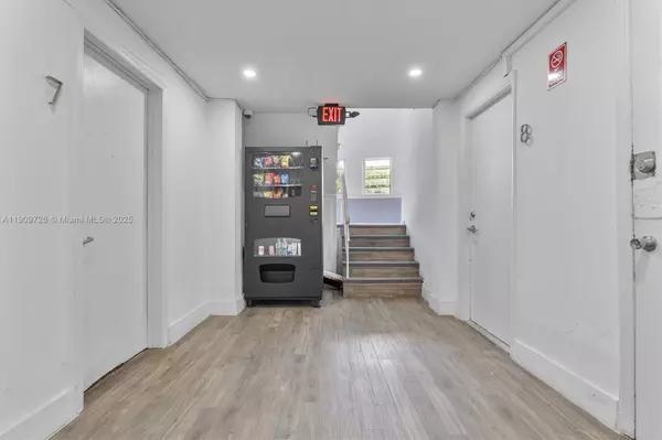 Miami Beach, FL 33141,420 78th St