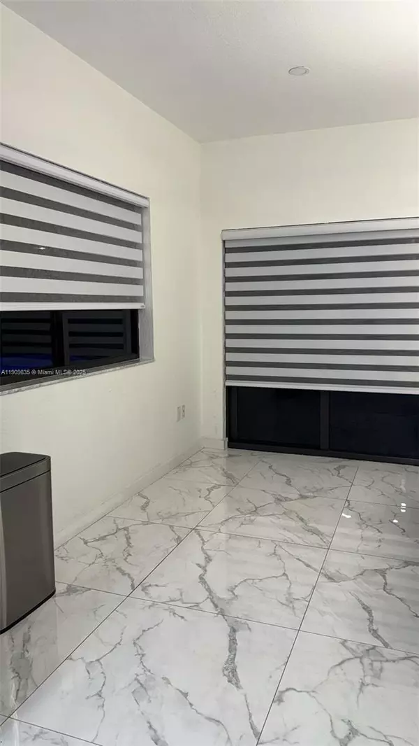 Homestead, FL 33033,14225 SW 294th St