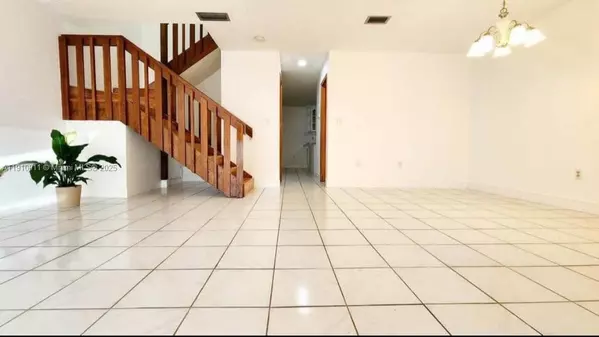 Sweetwater, FL 33174,141 SW 113th Ave #102-14