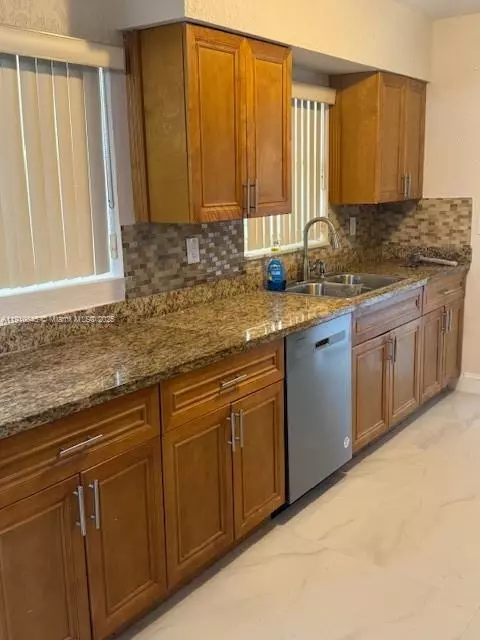 Miami Gardens, FL 33056,1735 NW 189th Ter