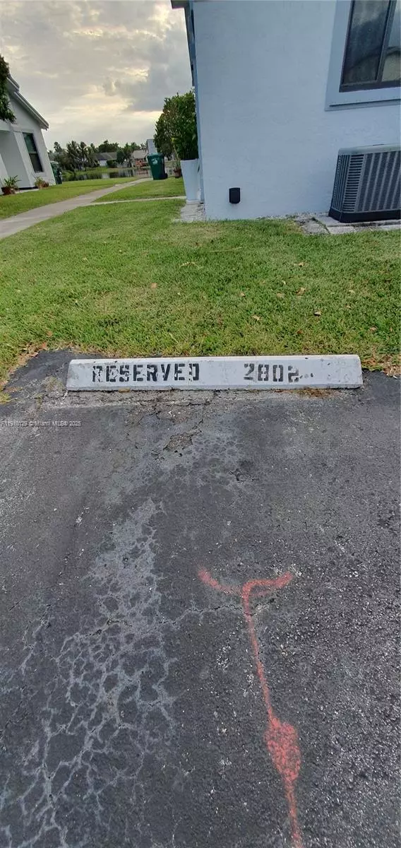 Miami, FL 33193,6702 SW 152nd Pl #28-02