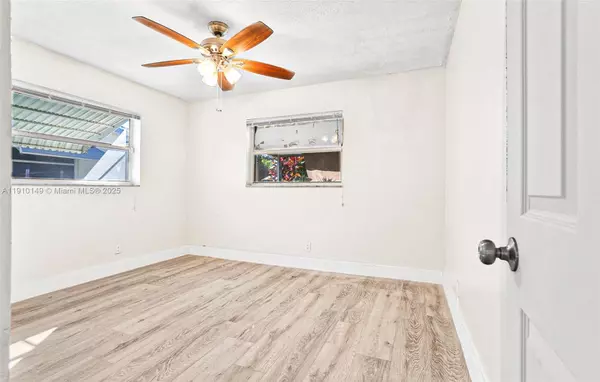 Tamarac, FL 33321,7110 NW 57th Ct