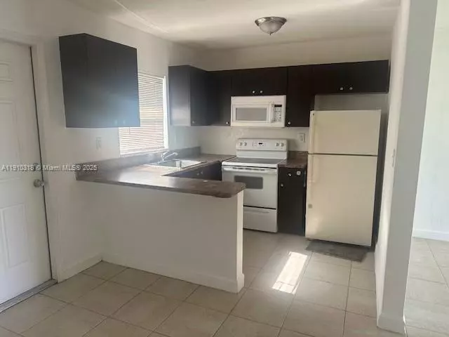 7571 Venetian St #C, Miramar, FL 33023