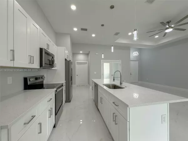 Lehigh Acres, FL 33905,Address not disclosed