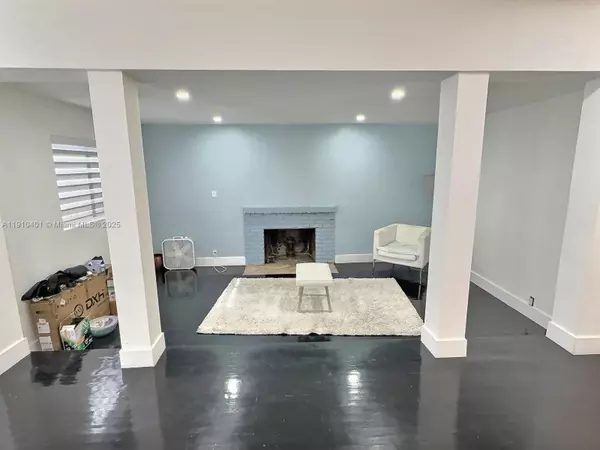 Miami, FL 33155,6541 SW 18 ST