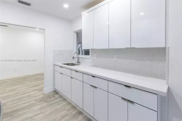 Miramar, FL 33023,6440 SW 20th St