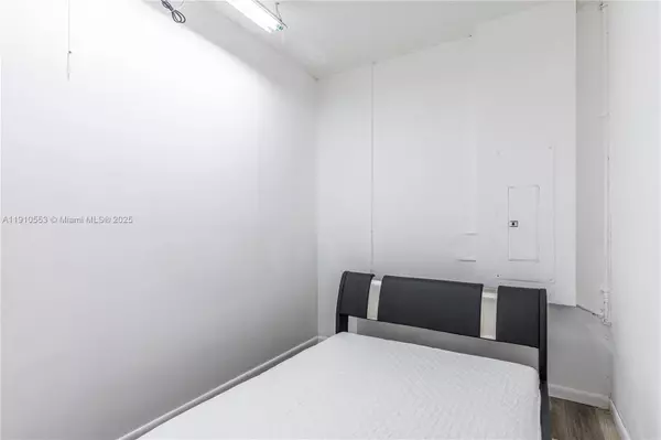 Homestead, FL 33035,2012 SE 15th St #1