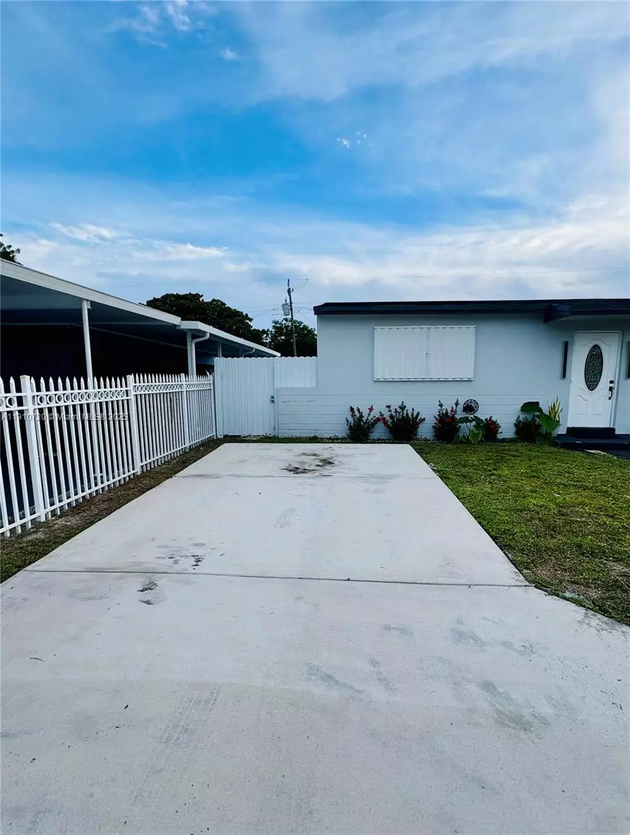 Miami Gardens, FL 33056,Address not disclosed