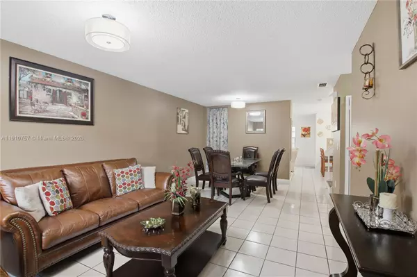 Miami, FL 33193,7141 SW 158th Ct #7141