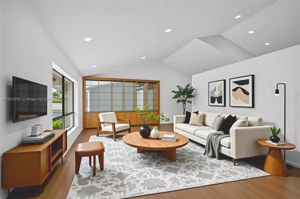 9721 Majestic Way, Boynton Beach, FL 33437