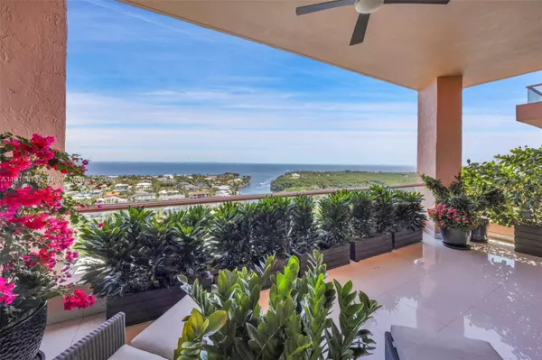 10 Edgewater Dr #PH-C, Coral Gables, FL 33133