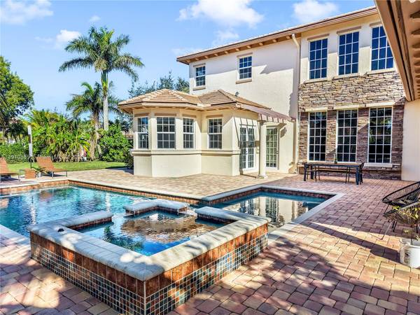 12008 NW 69th Ct, Parkland, FL 33076