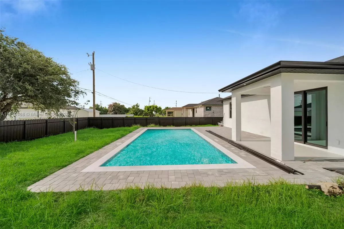 Cape Coral, FL 33909,2310 NE 24th Ave