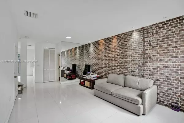 Miami, FL 33186,12931 SW 134th Ter