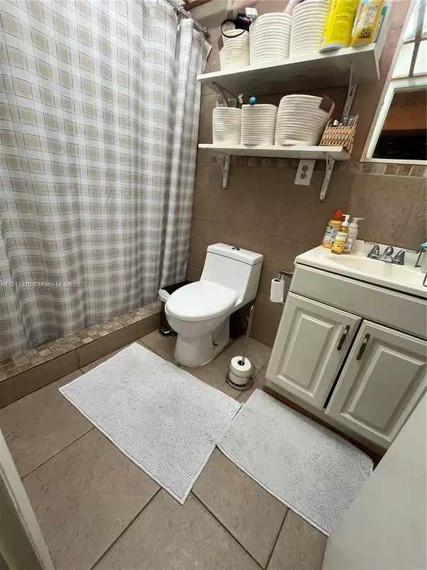 Miami, FL 33186,12215 SW 119th Ter