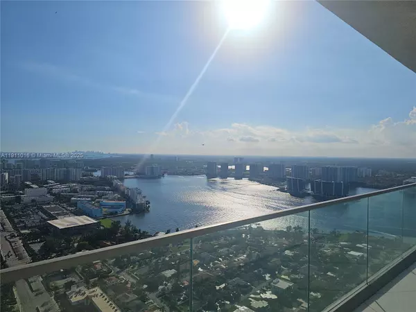 Sunny Isles Beach, FL 33160,18975 Collins Ave #4605
