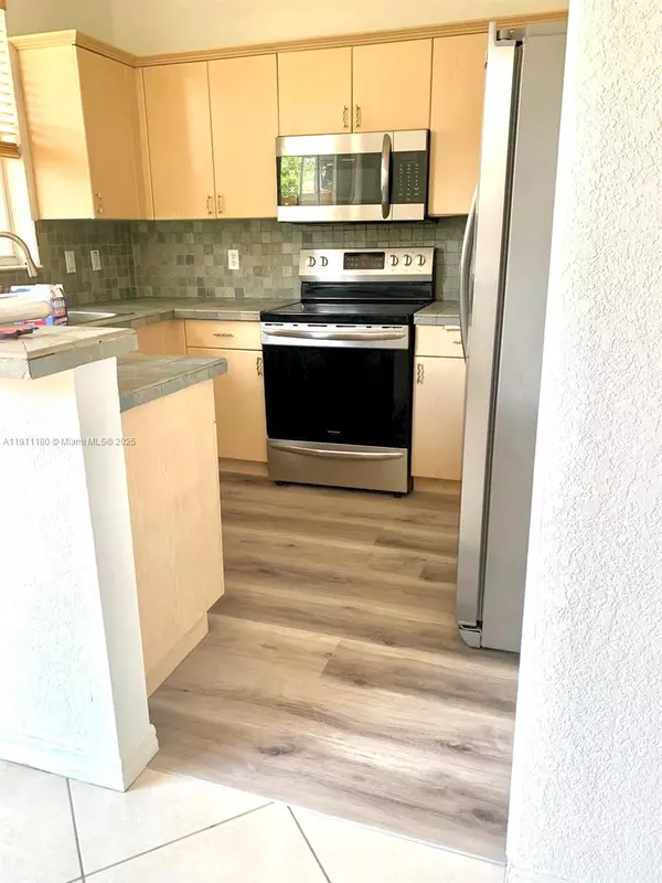 Miami, FL 33186,12553 SW 124th Ter