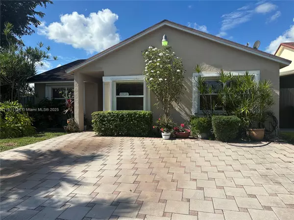 Miami, FL 33176,13328 SW 113th Ct