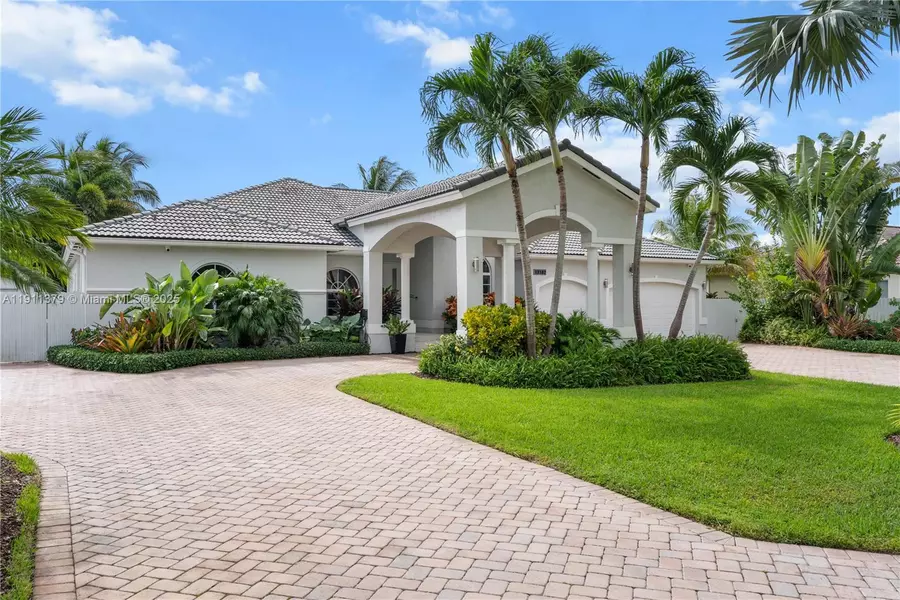 13102 SW 185th Ter, Miami, FL 33177