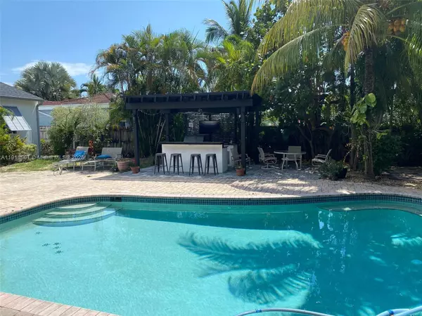 Hollywood, FL 33020,1516 Funston St