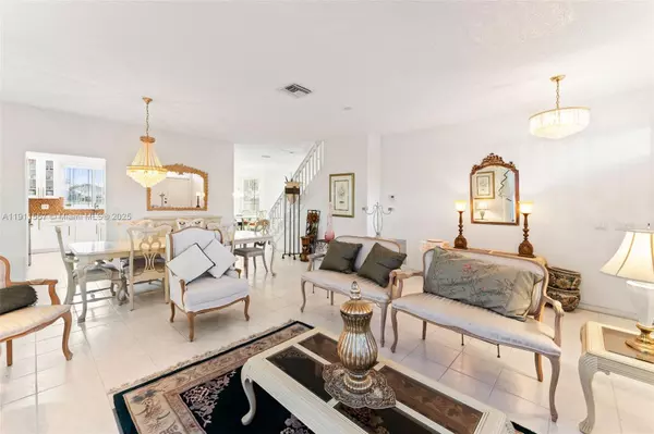 Pembroke Pines, FL 33029,1008 NW 180th Ave