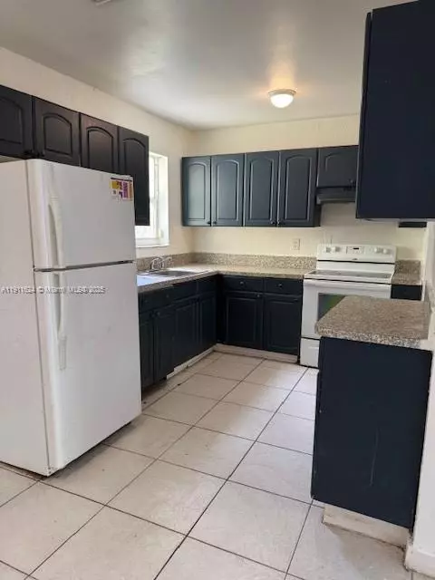 Lauderhill, FL 33311,Address not disclosed