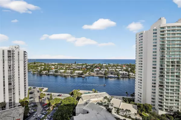 Aventura, FL 33180,20281 E Country Club Dr #1704