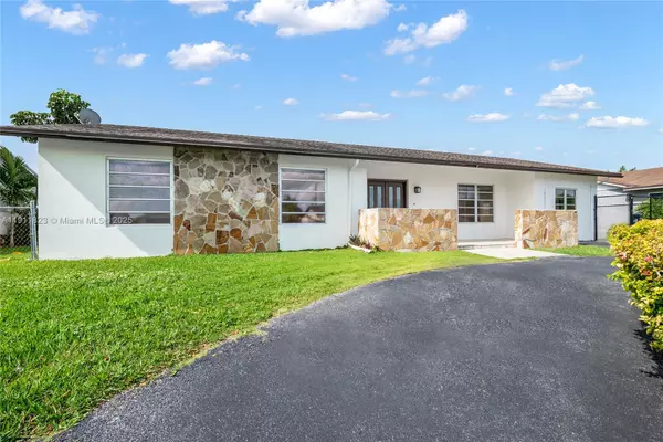 Miami, FL 33157,16220 SW 109th Ave