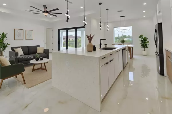 Cape Coral, FL 33909,1321 NE 19TH TERRACE