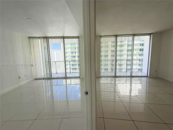 Miami, FL 33132,1750 N Bayshore Dr #3309