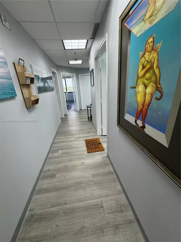 Miami, FL 33156,9700 S Dixie Hwy #600