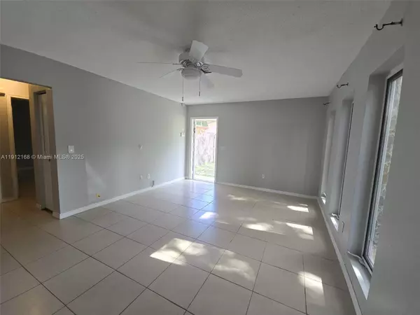 Dania Beach, FL 33312,4830 SW 27th Ave #1