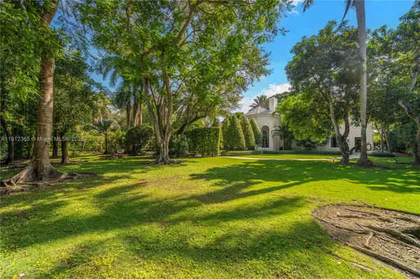 Miami, FL 33143,4845 SW 78th St