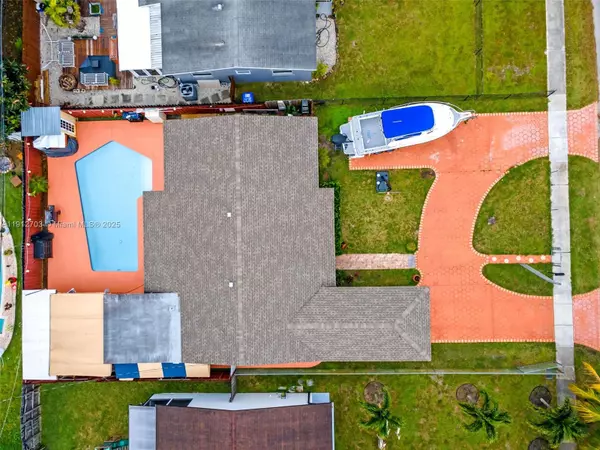 Hollywood, FL 33020,1820 N 27th Ave