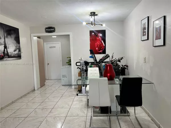 Miami, FL 33144,120 SW 68th Ave