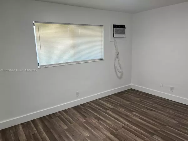 Hollywood, FL 33021,5725 Grant St #5725