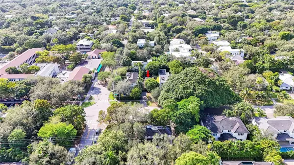 Miami, FL 33155,5210 SW 72nd St