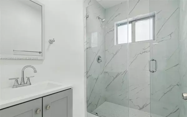 Miami Beach, FL 33141,740 82nd St #3