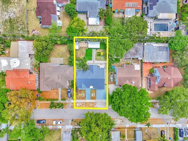 Miami, FL 33138,876 NE 81st St