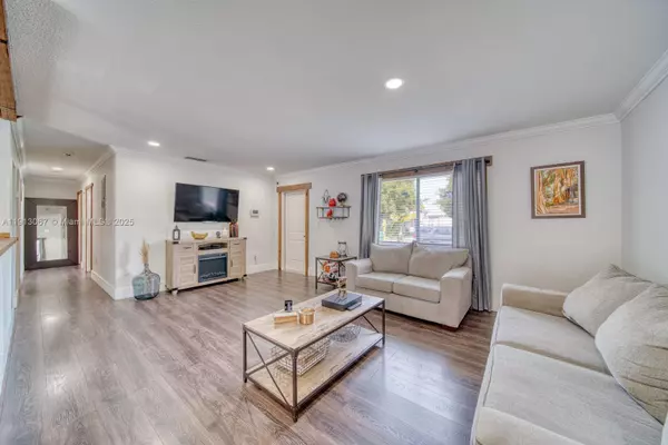 Miami, FL 33170,12542 SW 223rd St