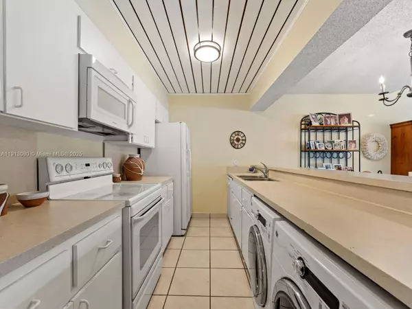 Miami, FL 33186,13350 SW 91st Ter #C