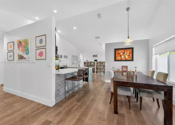 Weston, FL 33331,4357 Magnolia Ridge Dr