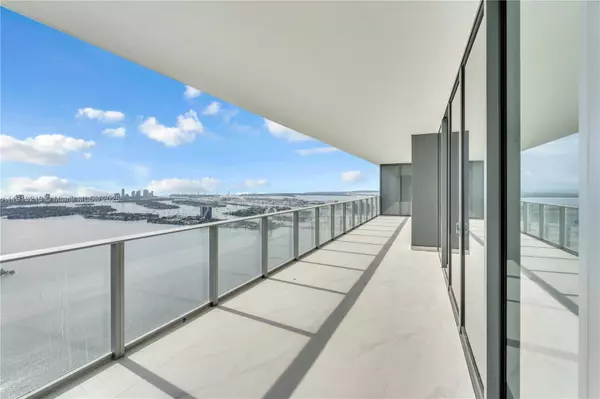 Miami, FL 33137,700 NE 24th St #5602