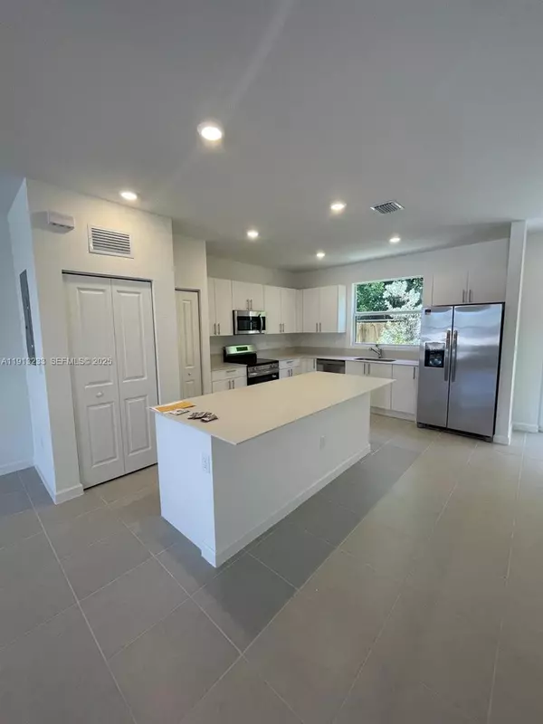 Florida City, FL 33034,1066 SE 2nd Ter #1066