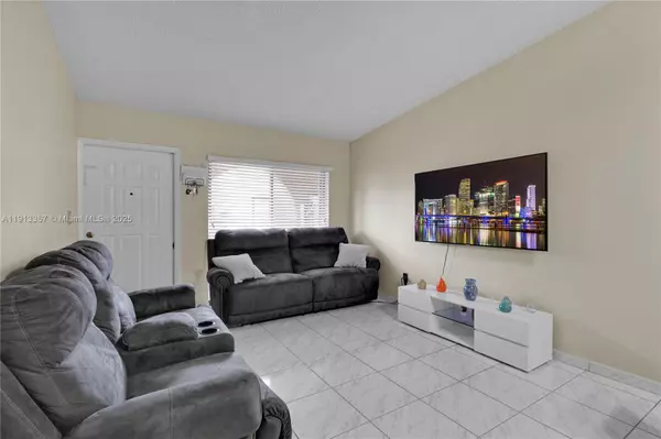 18256 Mediterranean Blvd #8-14, Hialeah, FL 33015
