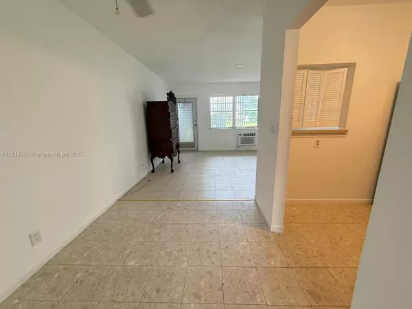 West Palm Beach, FL 33417,79 Easthampton D #79